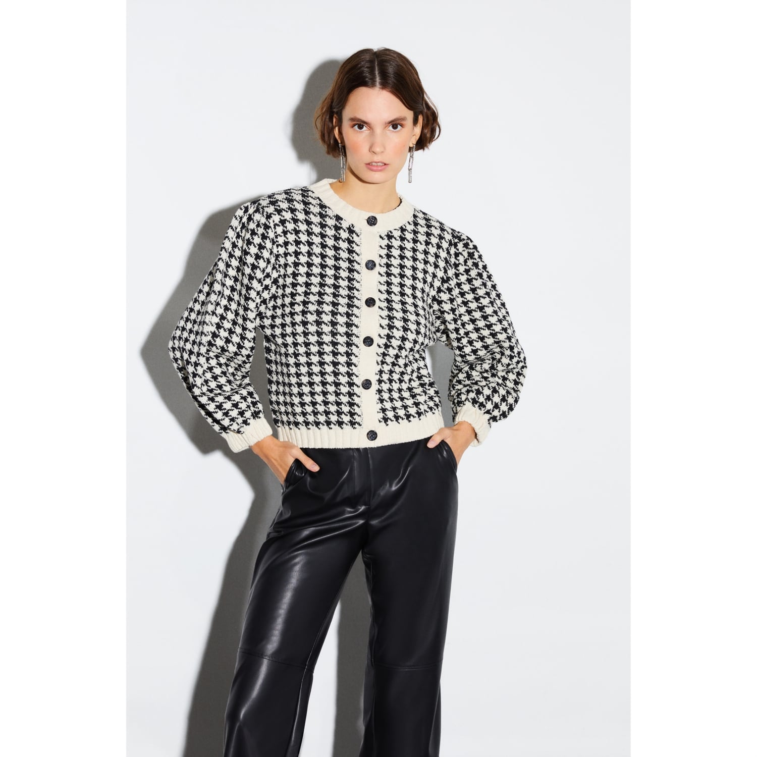 KAZAYAĞI DESENLİ TRİKO CEKET