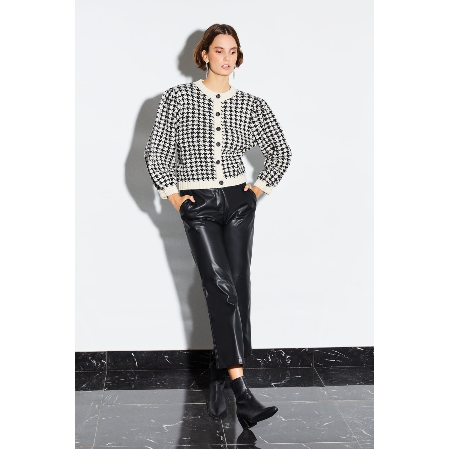 KAZAYAĞI DESENLİ TRİKO CEKET