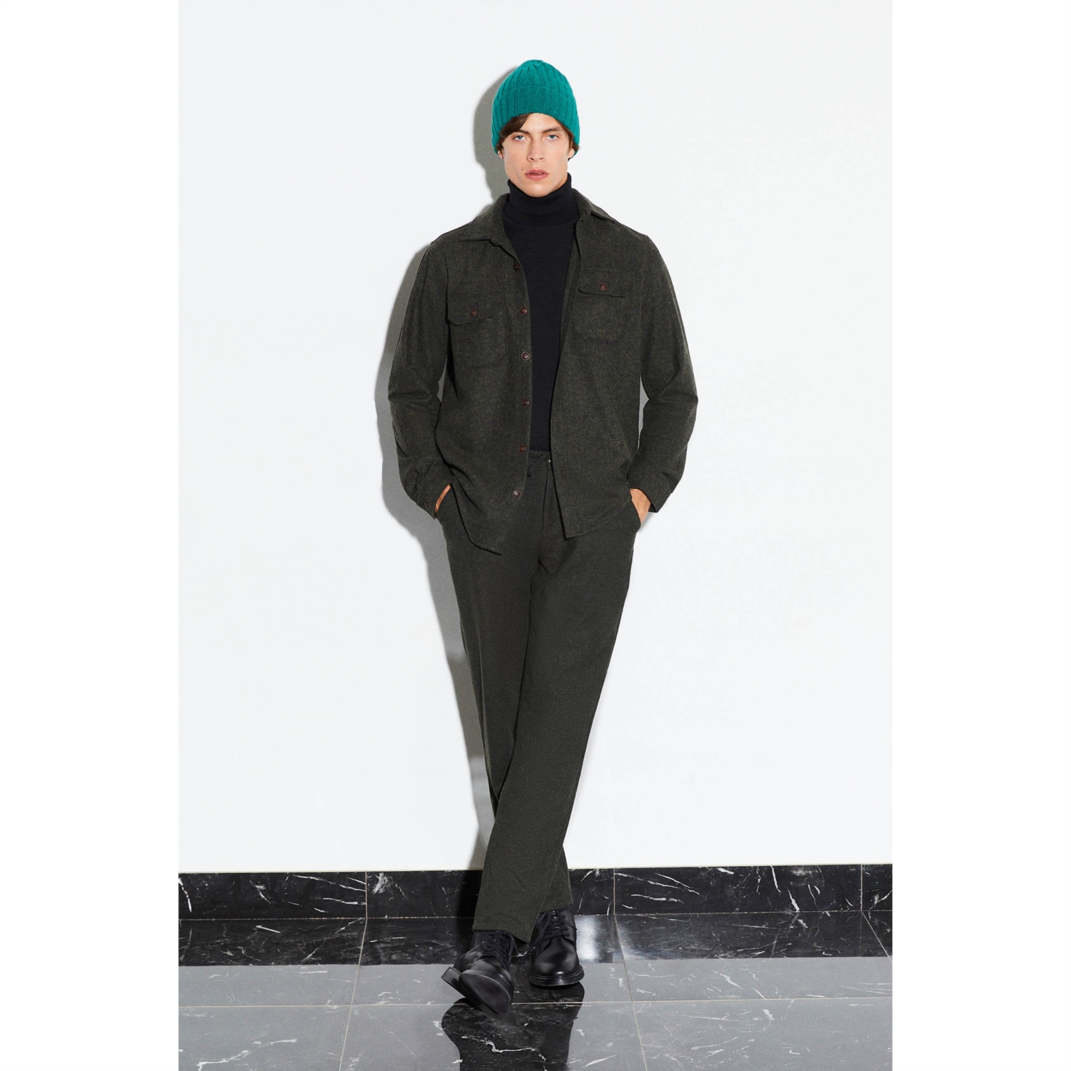 JAKARLI STRAIGHT FIT PANTOLON