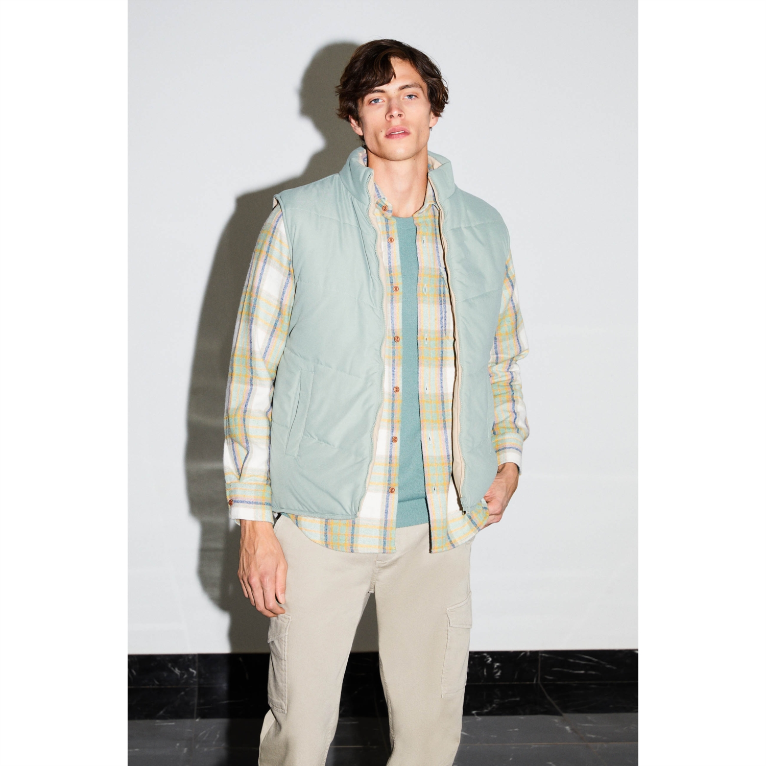 ÇİFT TARAFLI DİK YAKA ŞİŞME YELEK