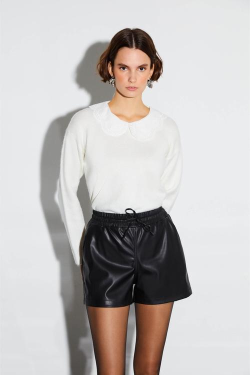  FİSTO İŞLEMELİ BEBE YAKA TRİKO KAZAK