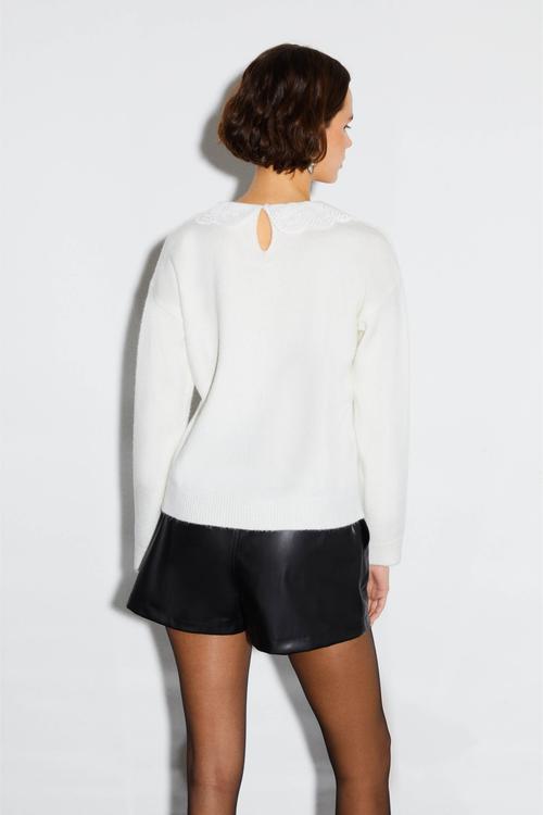  FİSTO İŞLEMELİ BEBE YAKA TRİKO KAZAK