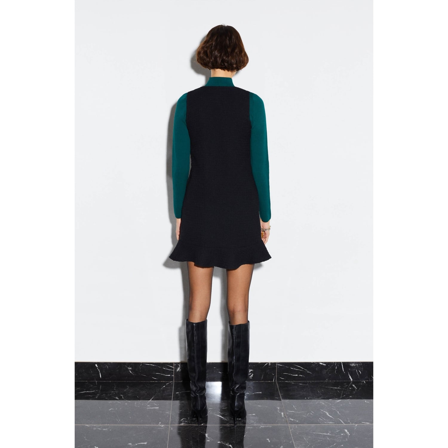 FIRFIRLI KOLSUZ A FORM MİNİ ELBİSE