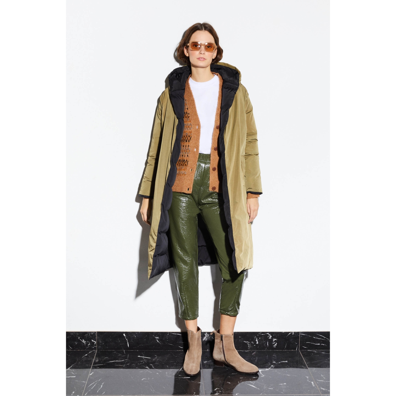 ÇİFT TARAFLI KAPİTONELİ UZUN ŞİŞME MONT