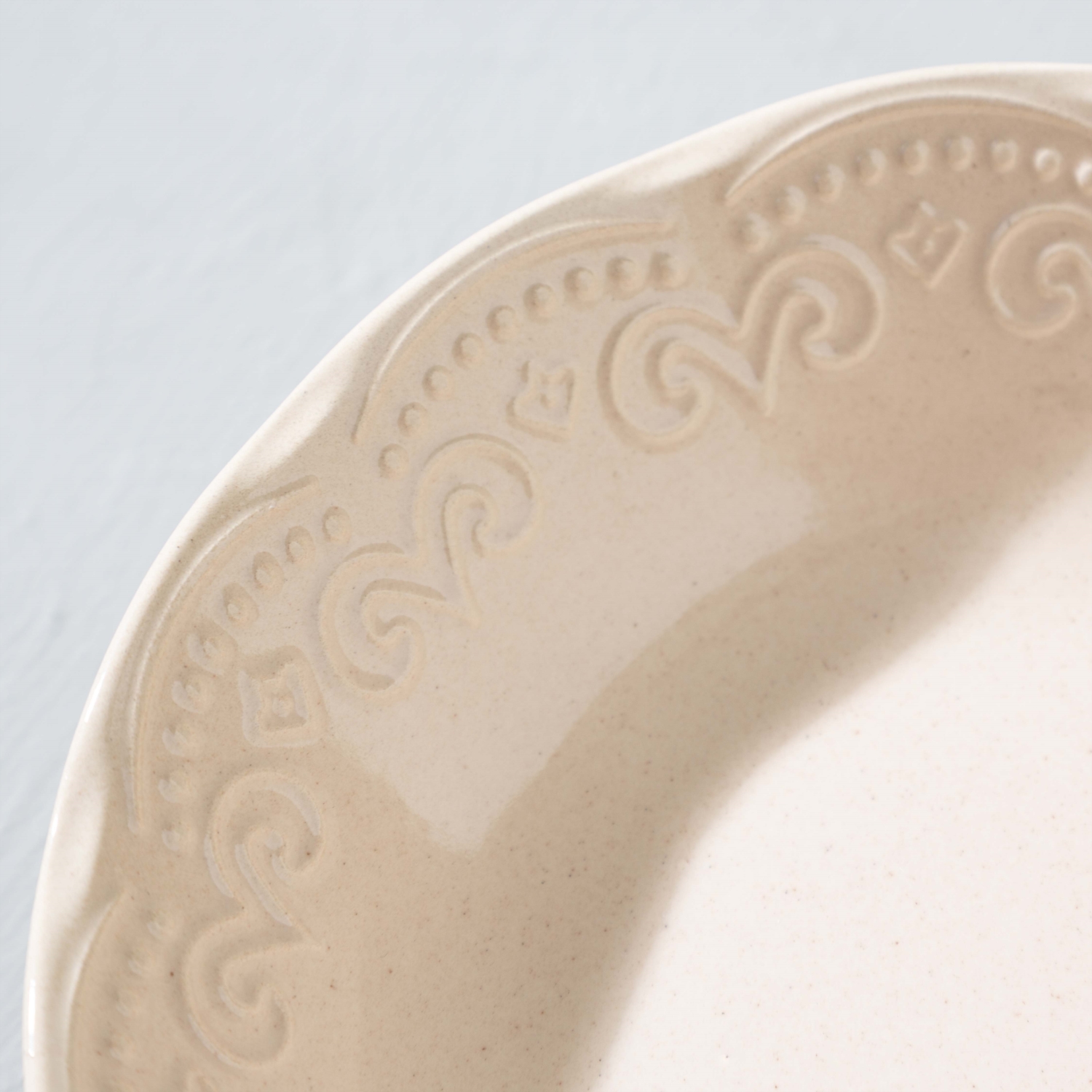 ALBERTA YEMEK TABAĞI 20 CM  - KREM