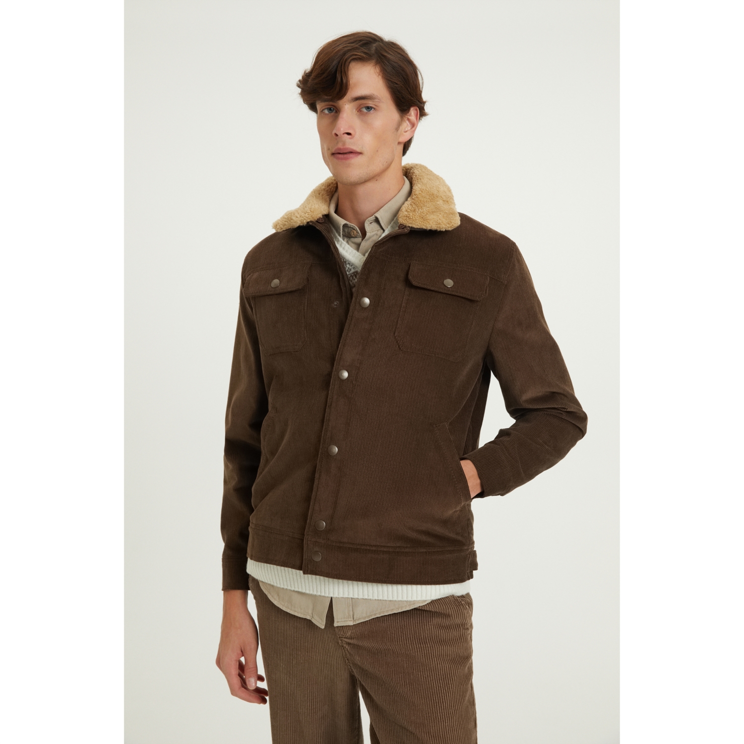 KADİFE DOKULU TRUCKER CEKET