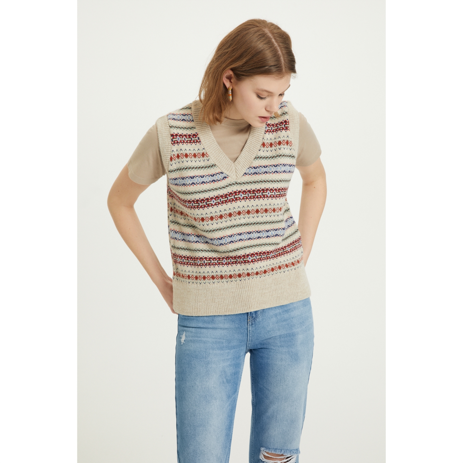 JAKARLI ETNİK V YAKA TRİKO SÜVETER