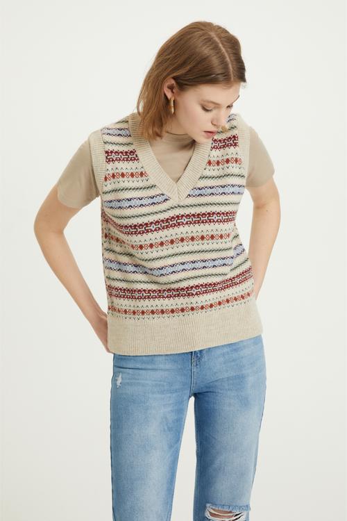  JAKARLI ETNİK V YAKA TRİKO SÜVETER