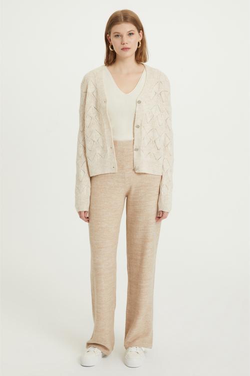  TAŞLI DÜĞME DETAYLI TRİKO HIRKA