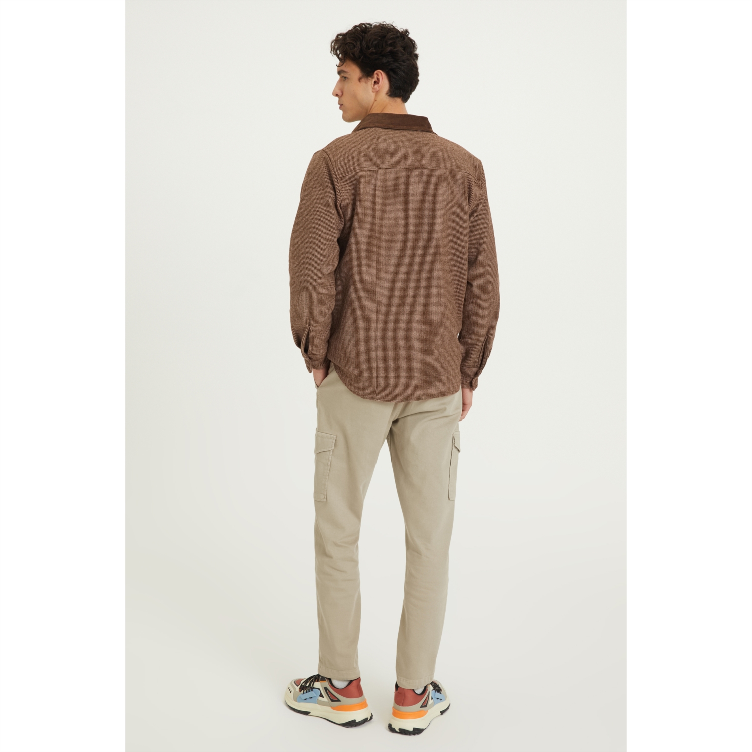 JAKARLI GÖMLEK CEKET