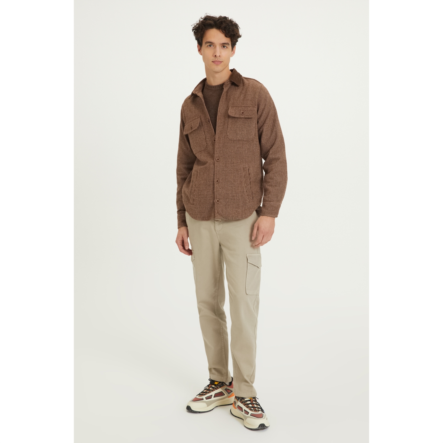 JAKARLI GÖMLEK CEKET