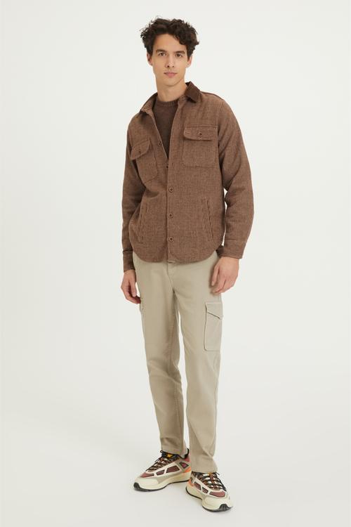  JAKARLI GÖMLEK CEKET