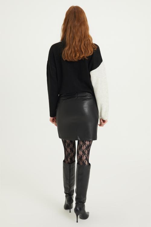  DERİ GÖRÜNÜMLÜ MİNİ ETEK