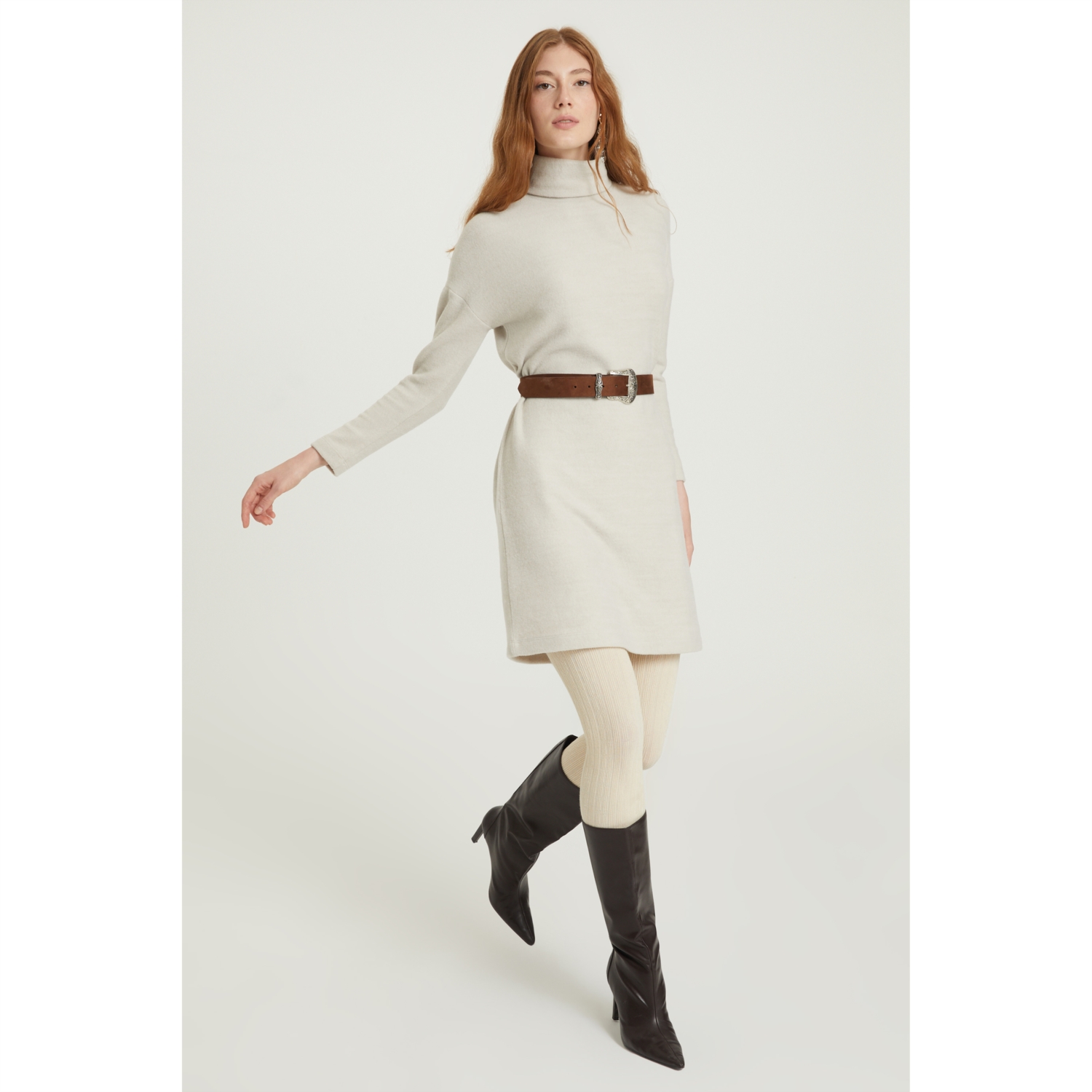 BALIKÇI YAKA DÜZ KESİM MİNİ TRİKO ELBİSE