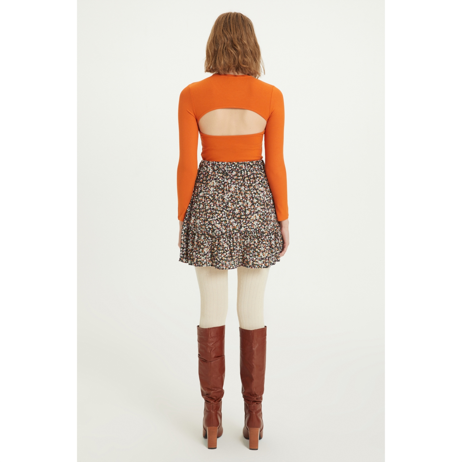 ÇİÇEK DESENLİ FIRFIRLI MİNİ ETEK