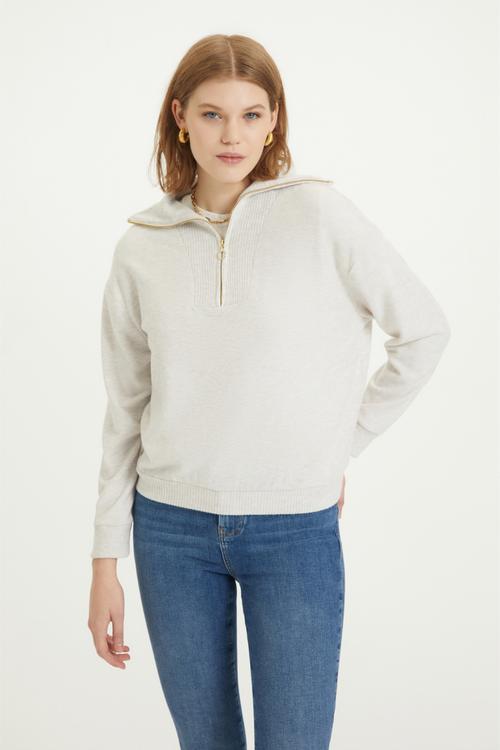  FERMUARLI V YAKA TRİKO KAZAK