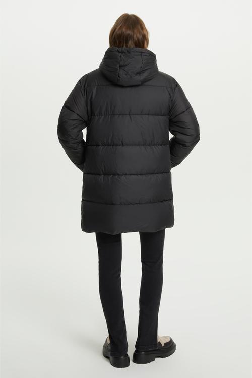  KAPÜŞONLU KAPİTONELİ ŞİŞME MONT