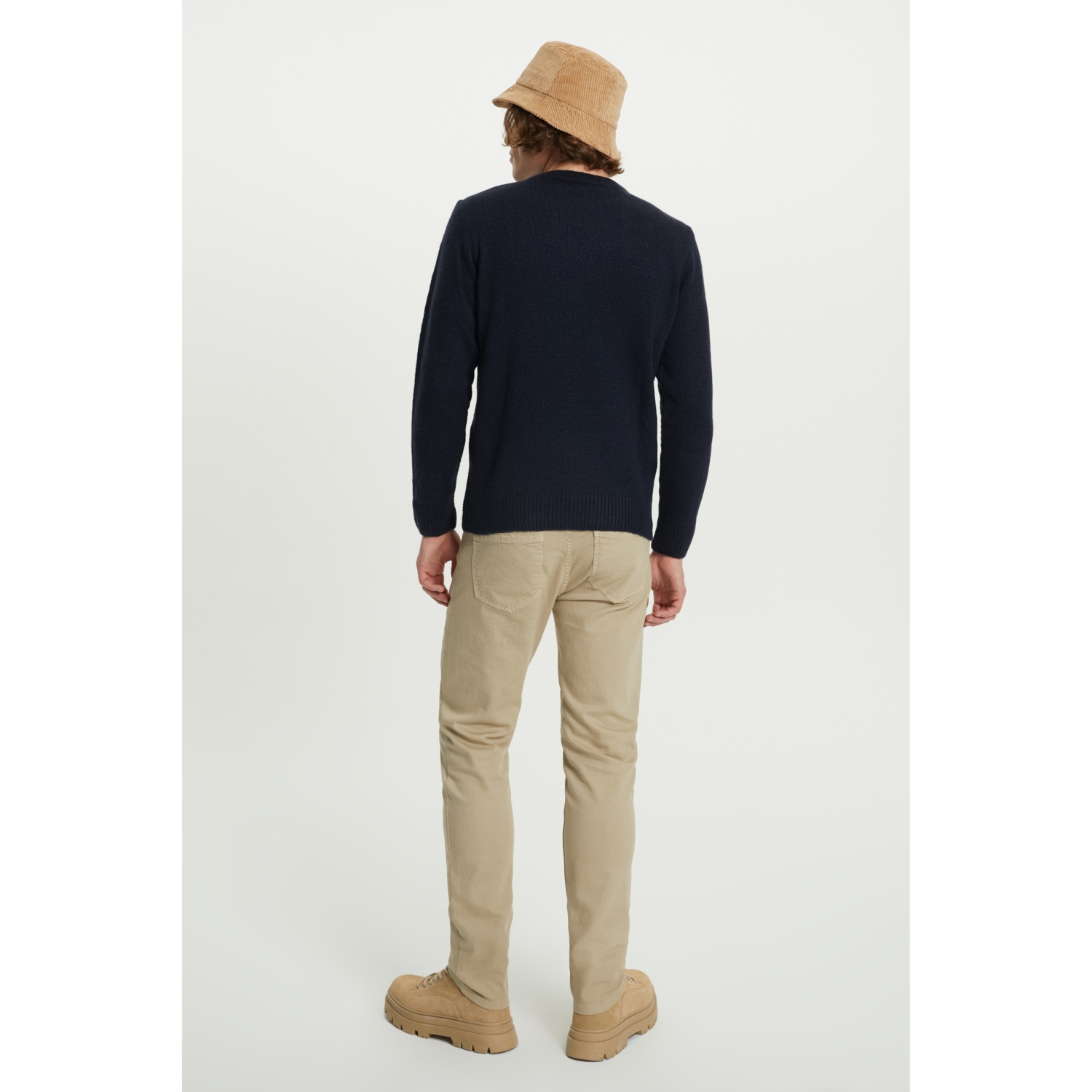 JAKARLI BİSİKLET YAKA TRİKO KAZAK