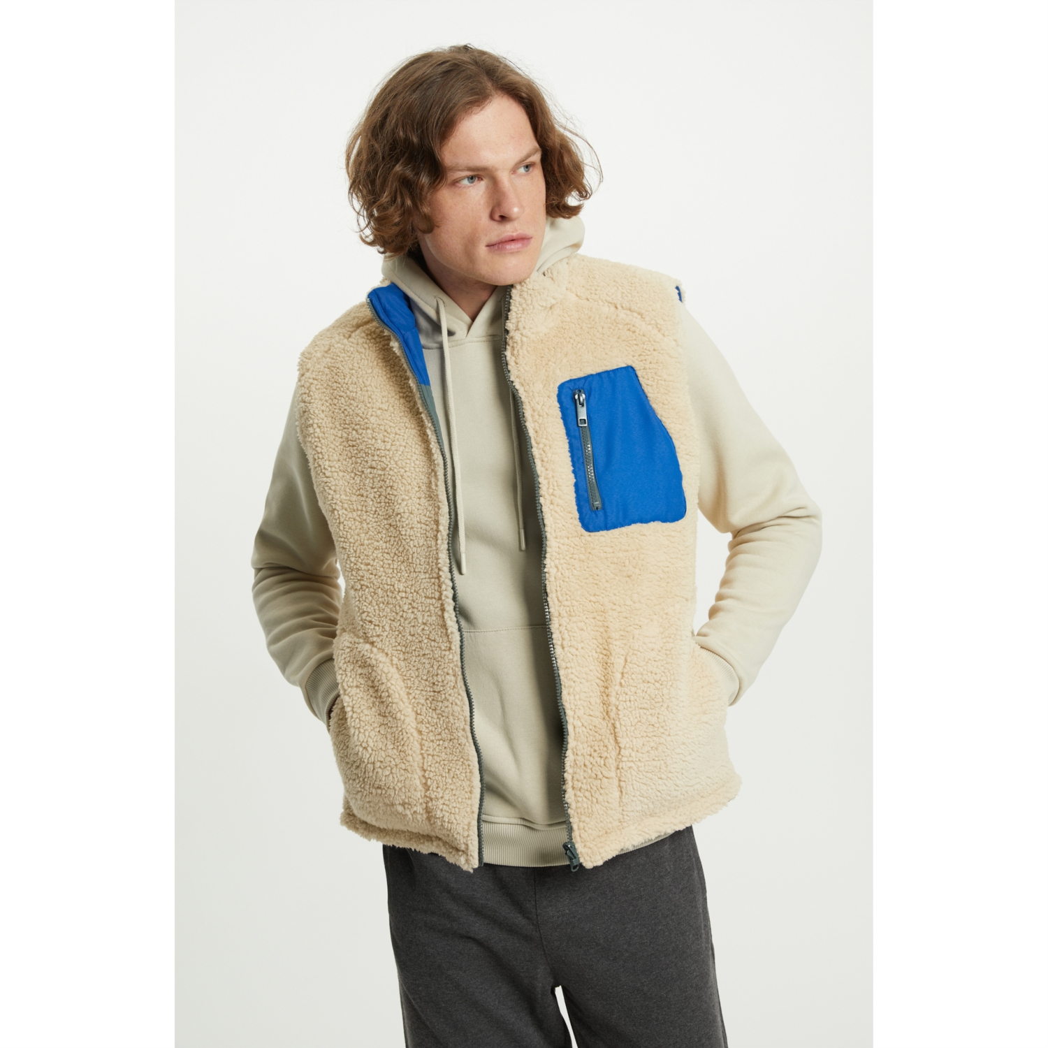 ÇİFT TARAFLI DİK YAKA YELEK