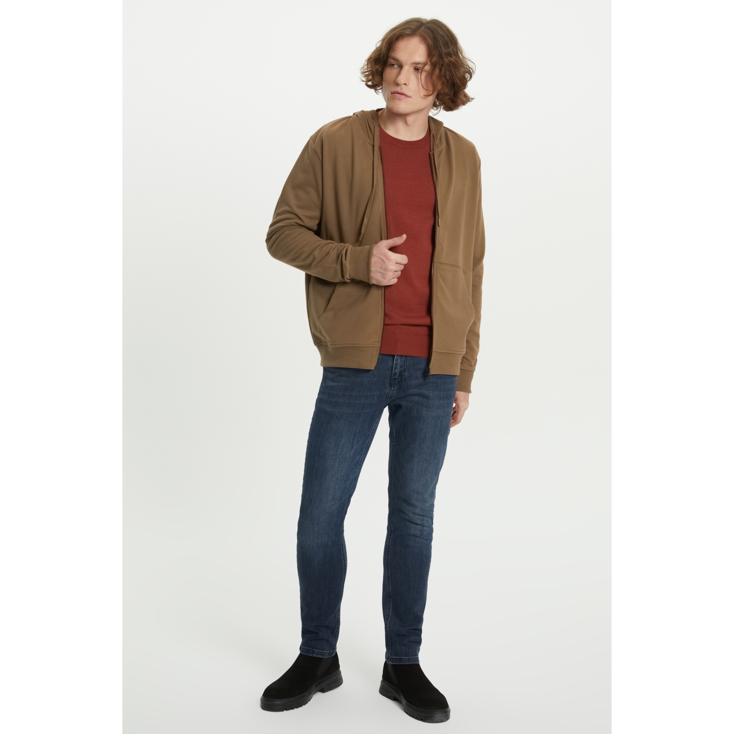 KAPÜŞONLU FERMUARLI SWEATSHIRT