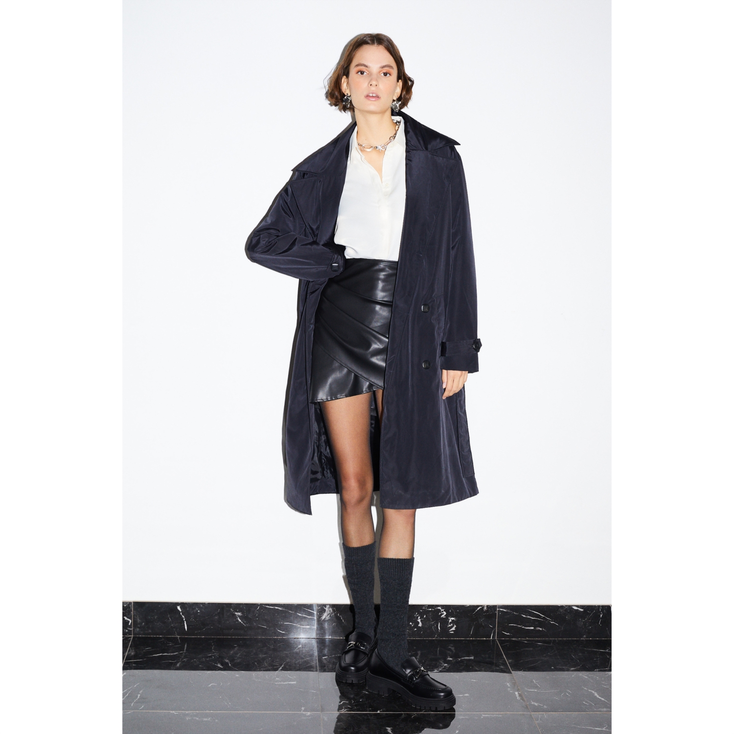 BELİ KUŞAKLI TRENÇKOT