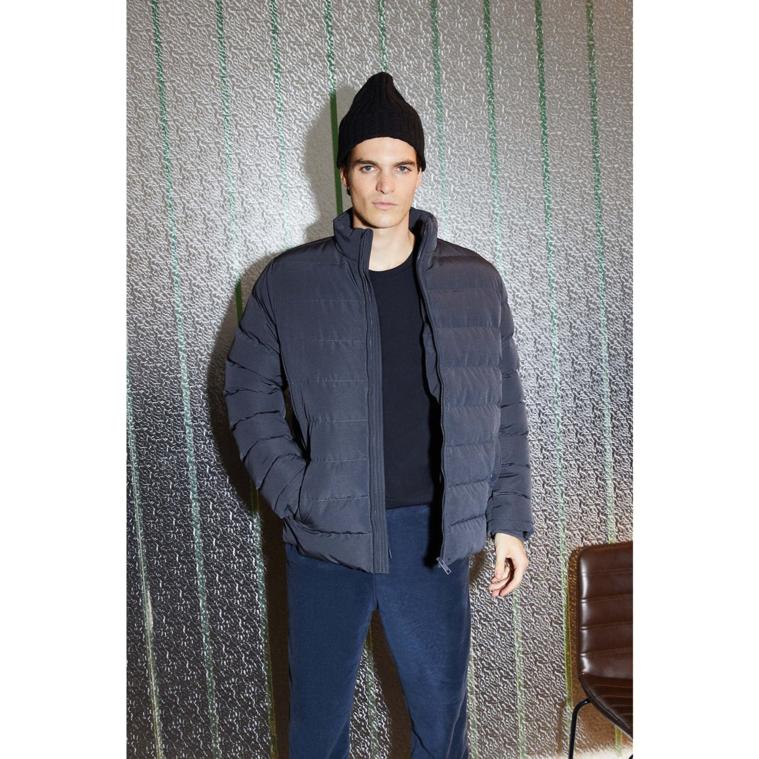 DİK YAKA ŞİŞME MONT