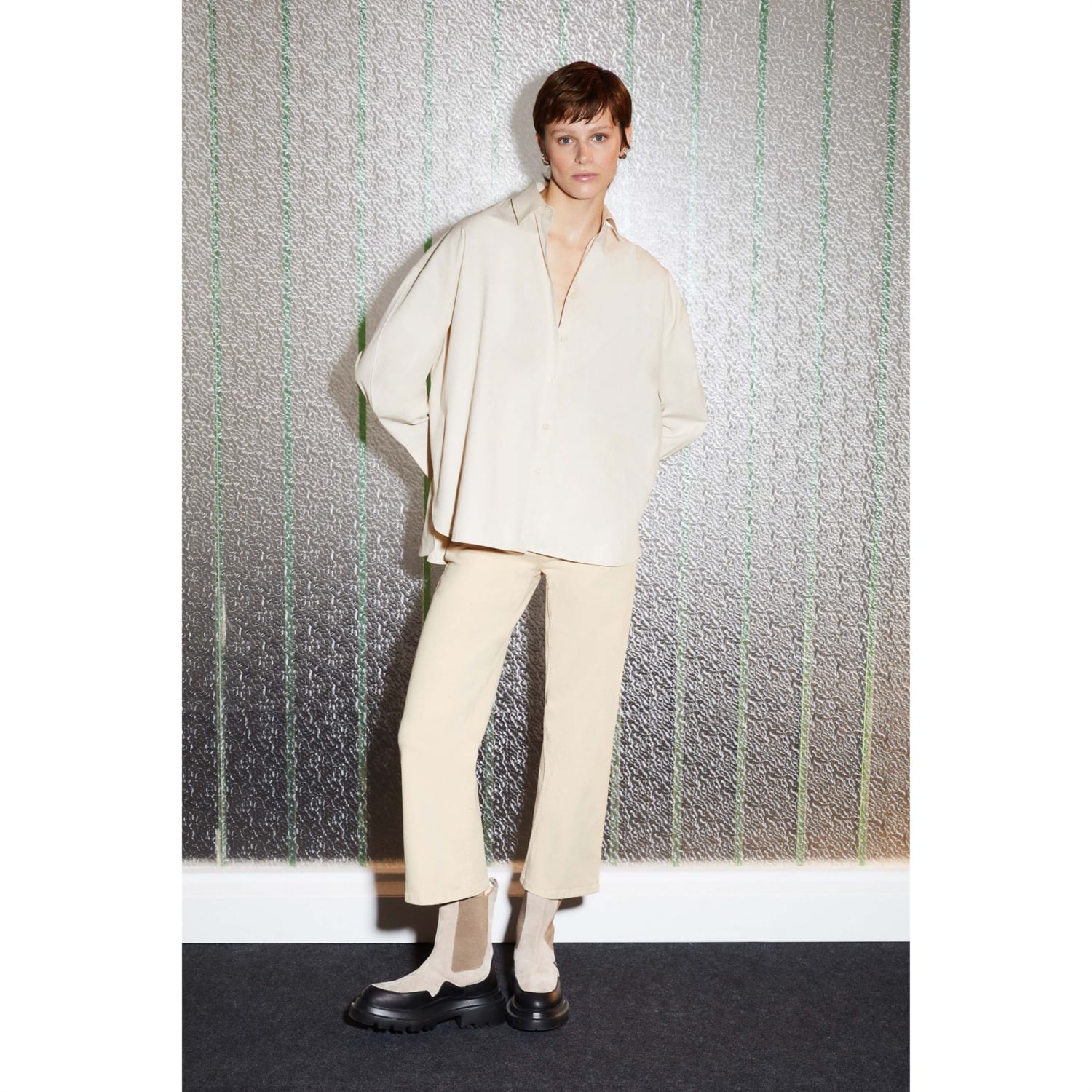 RAHAT KESİM BASIC GÖMLEK