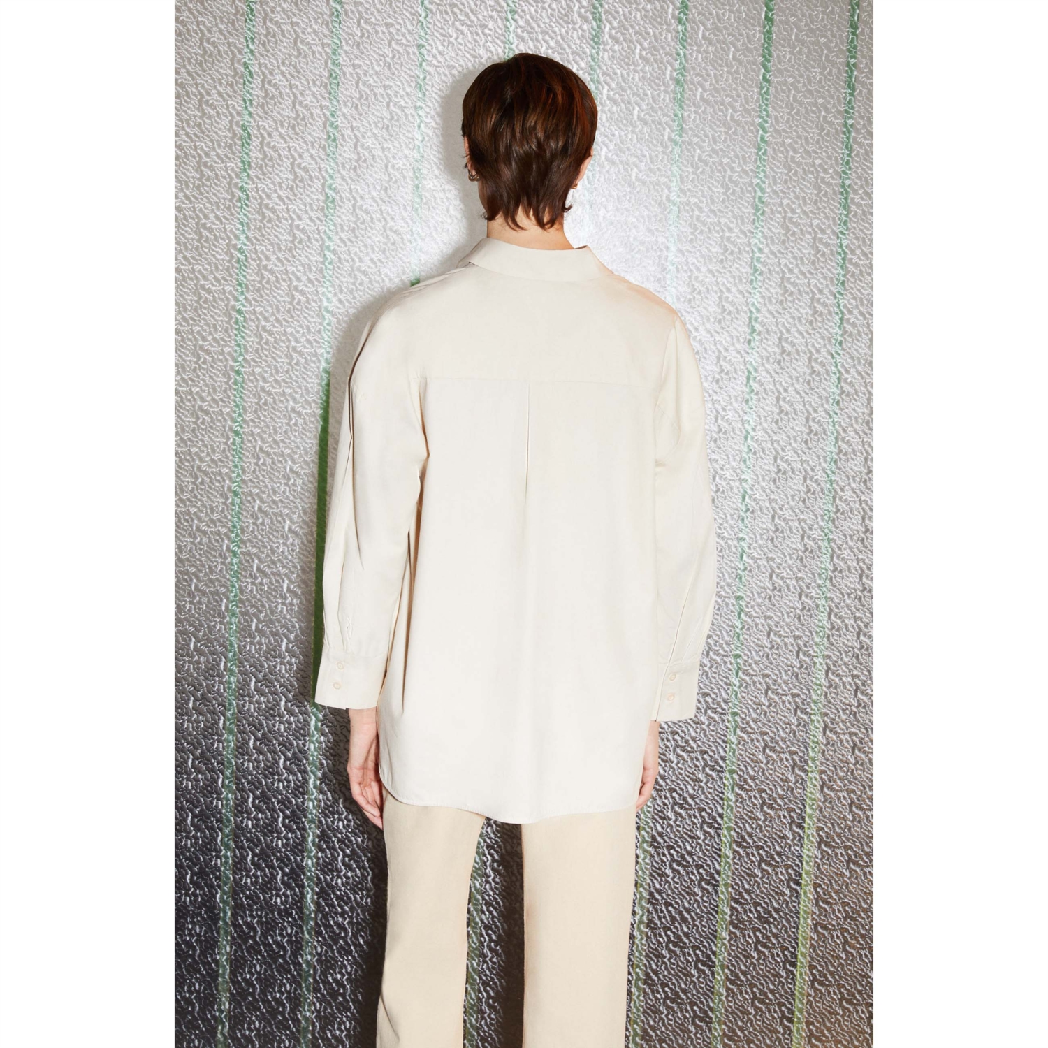 RAHAT KESİM BASIC GÖMLEK