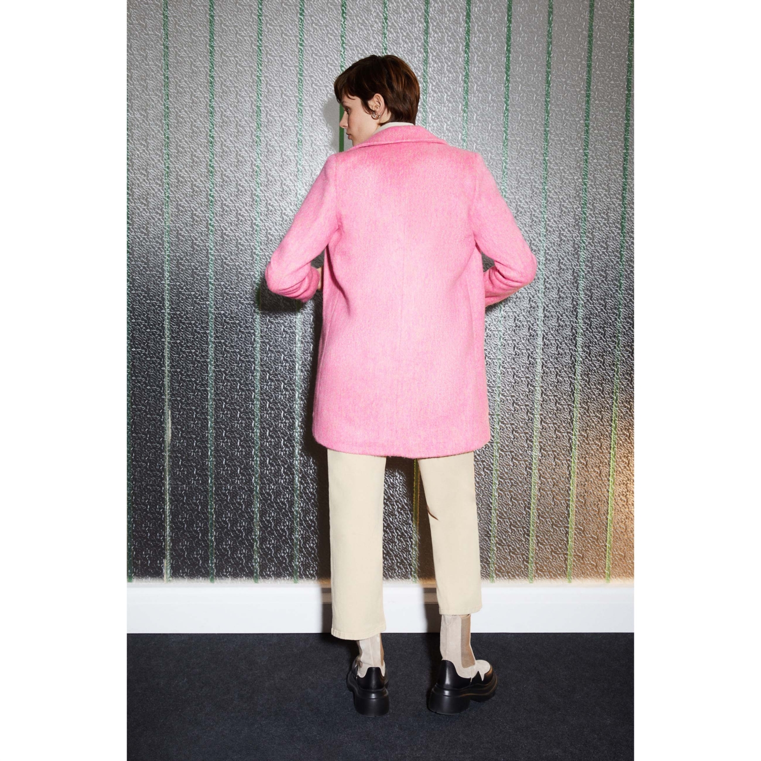 DÜĞMELİ KAŞE PALTO