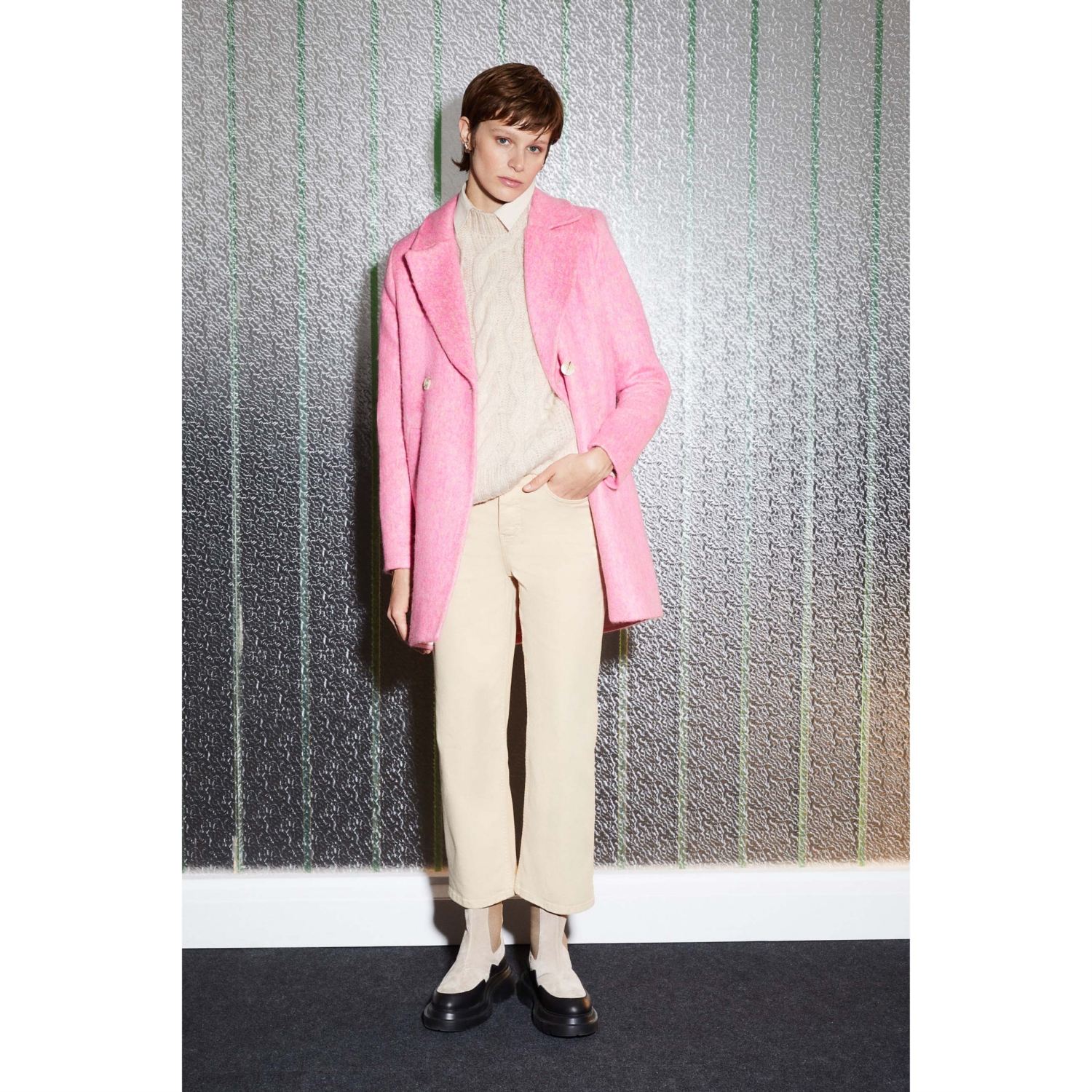 DÜĞMELİ KAŞE PALTO