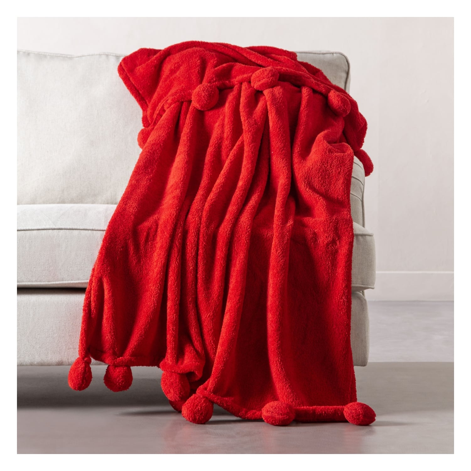 PONPONLU DİZ ÜSTÜ BATTANİYE KIRMIZI 130X160