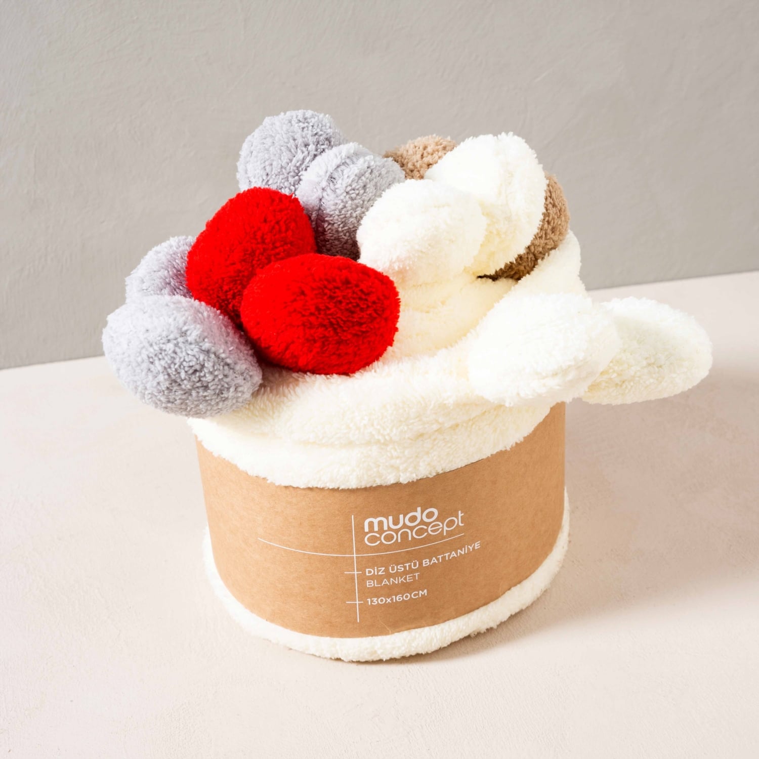 PONPONLU DİZ ÜSTÜ BATTANİYE MULTİ 130X160