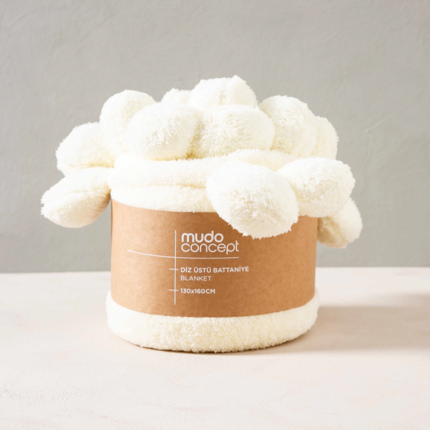 PONPONLU DİZ ÜSTÜ BATTANİYE EKRU 130X160