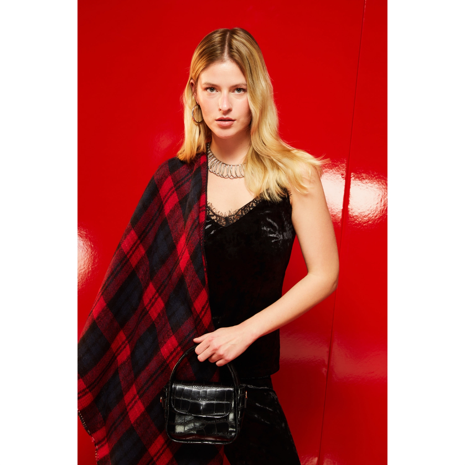 ÇİFT TARAFLI EKOSELİ ŞAL