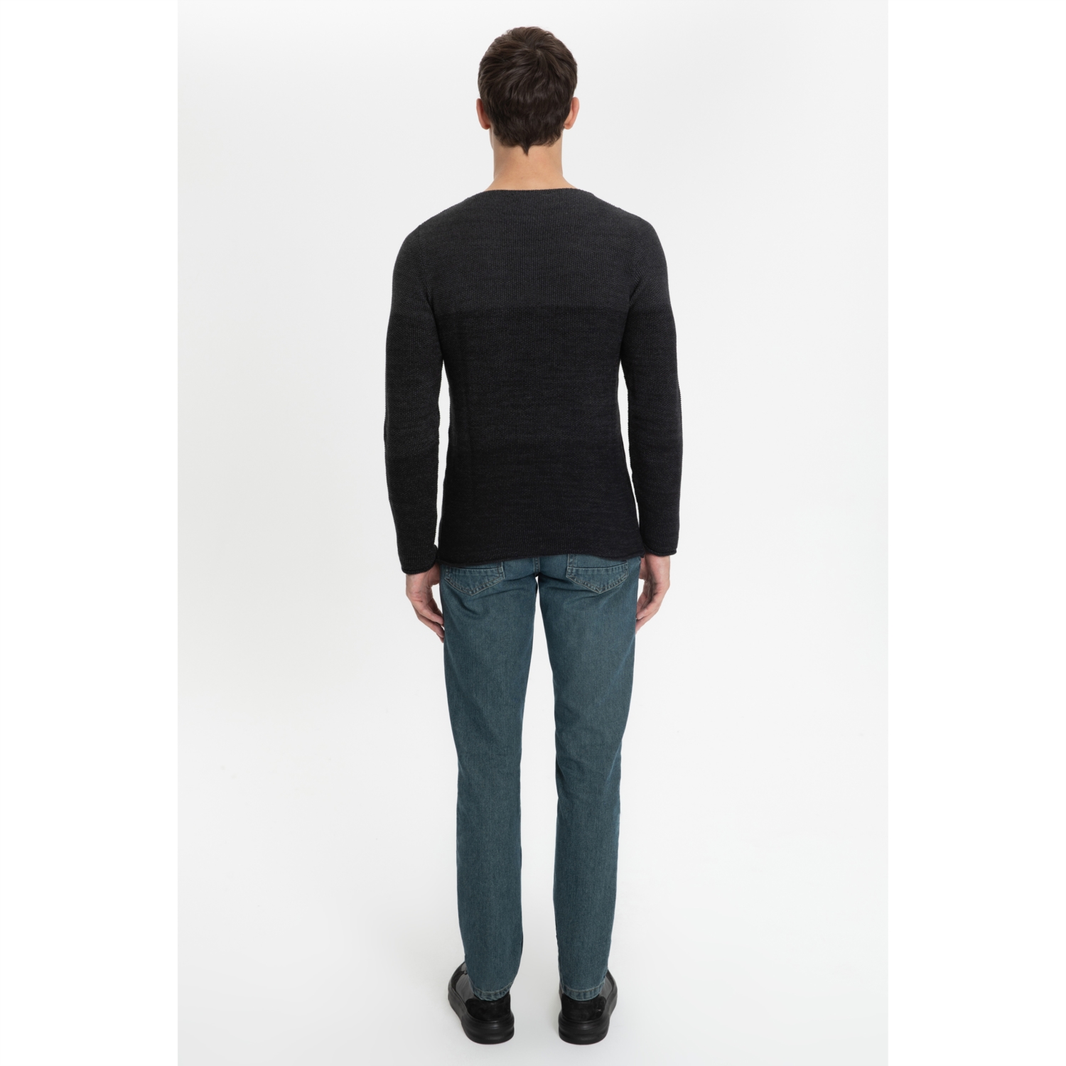 DOKULU BİSİKLET YAKA TRİKO KAZAK