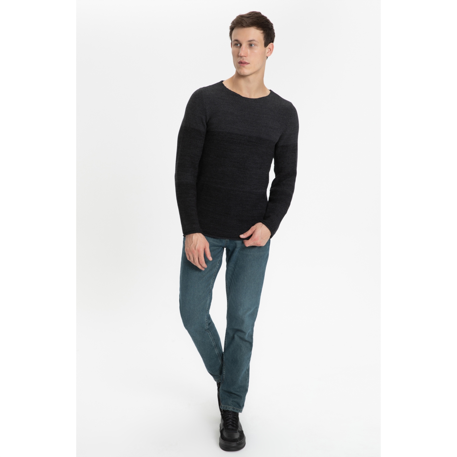 DOKULU BİSİKLET YAKA TRİKO KAZAK