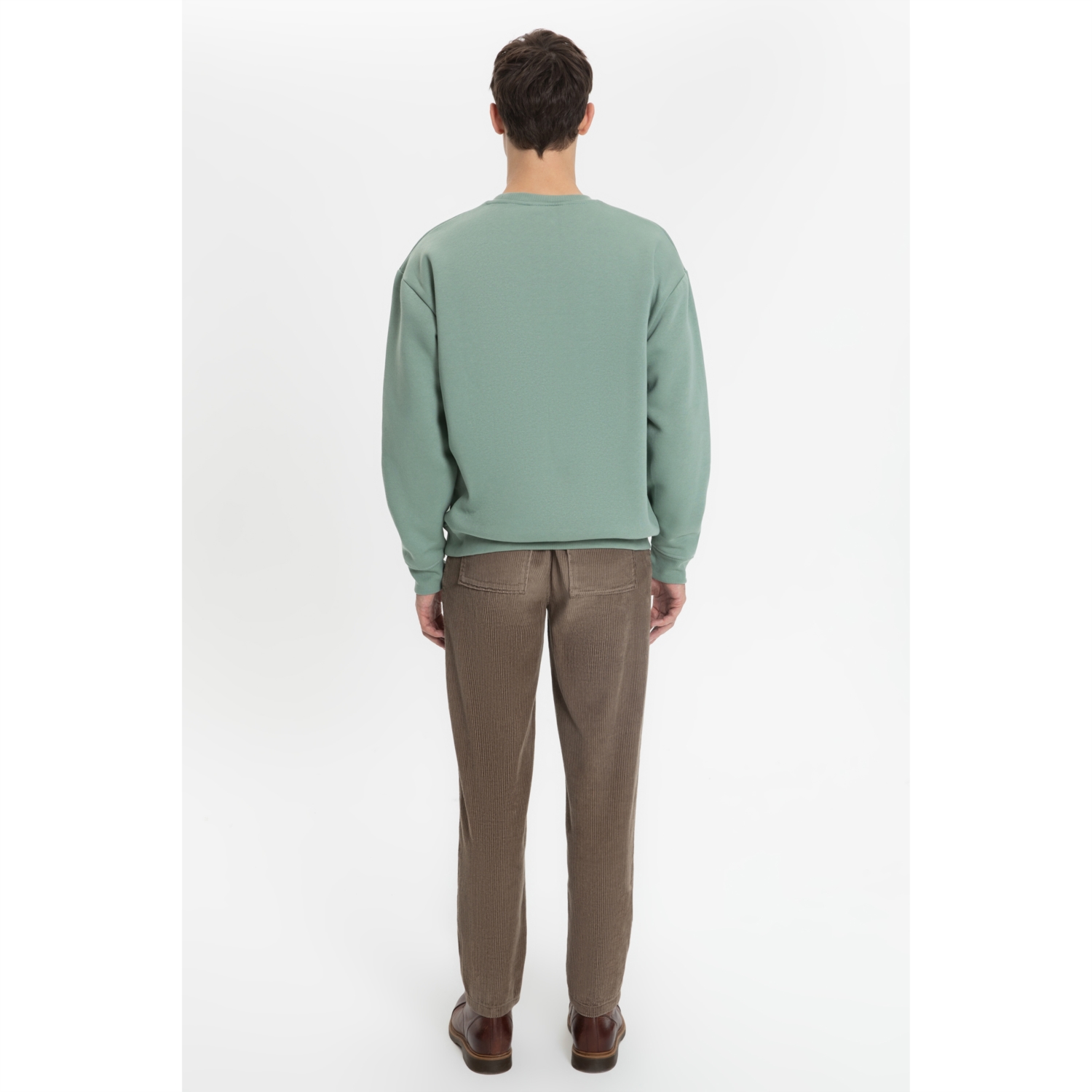 BİSİKLET YAKA SWEATSHIRT