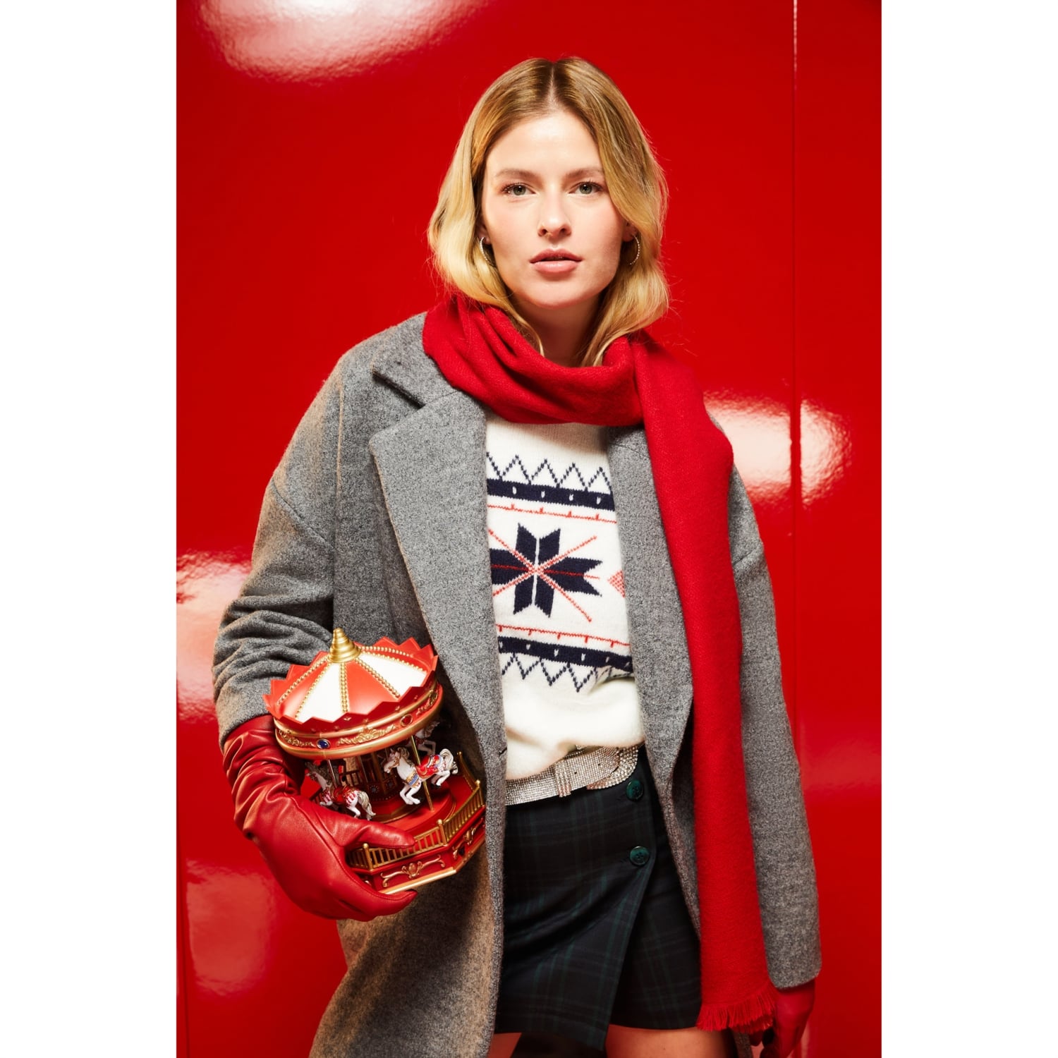 DÜĞMELİ KAŞE PALTO