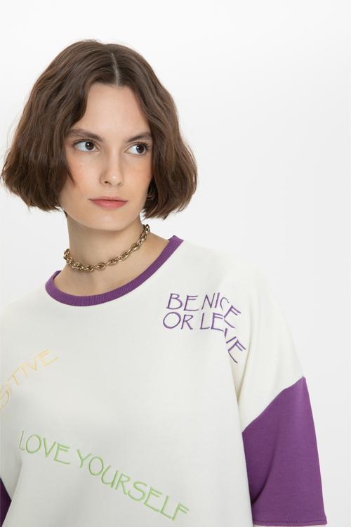  SLOGAN BASKILI BİSİKLET YAKA SWEATSHIRT