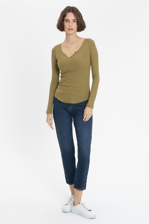  V YAKA UZUN KOLLU BASIC T-SHIRT