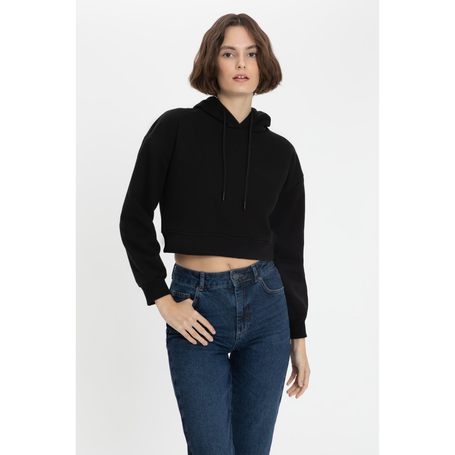 KAPÜŞONLU CROP SWEATSHIRT
