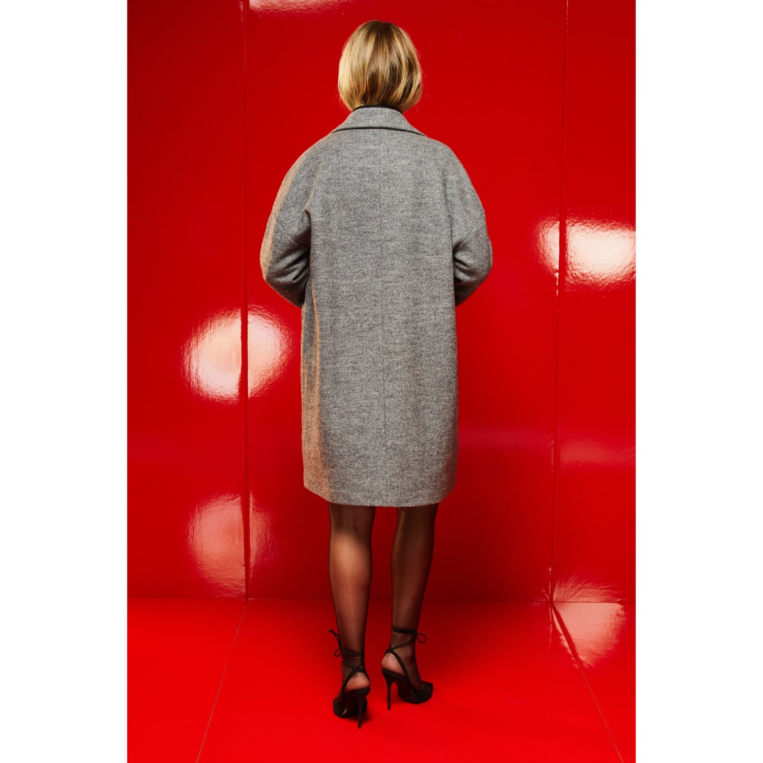 DÜĞMELİ KAŞE PALTO