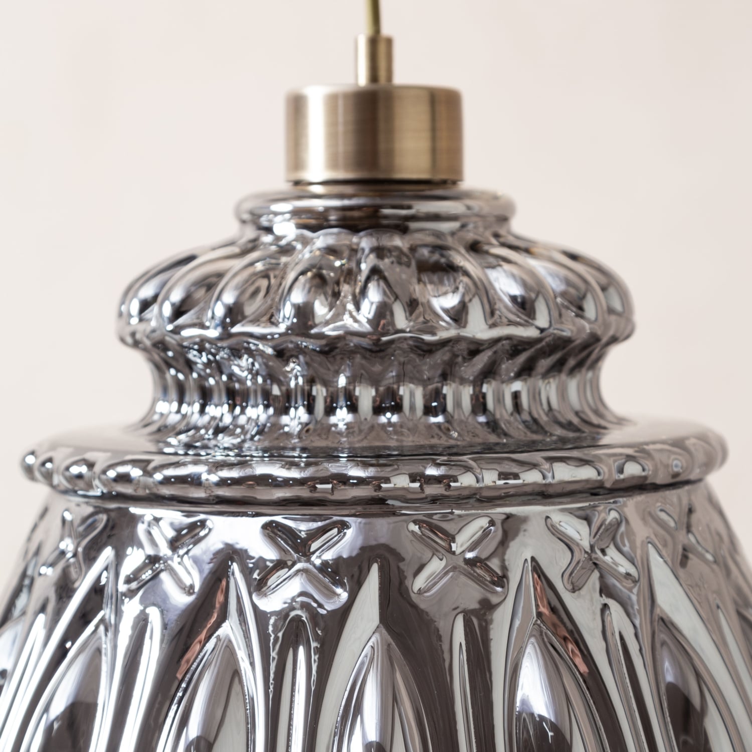 VERSAY II TEKLİ FÜME SARKIT