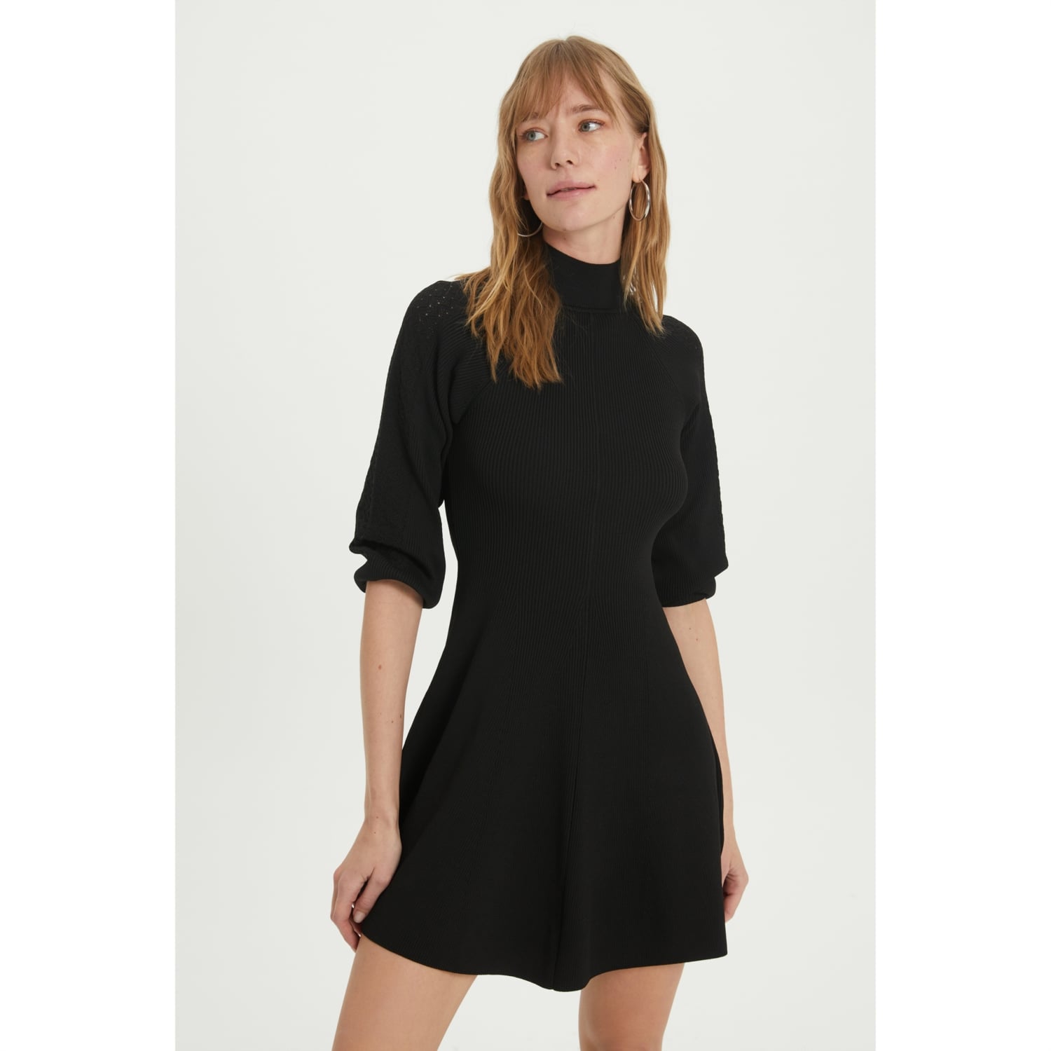 UZUN KOLLU TRİKO MİNİ KLOŞ ELBİSE