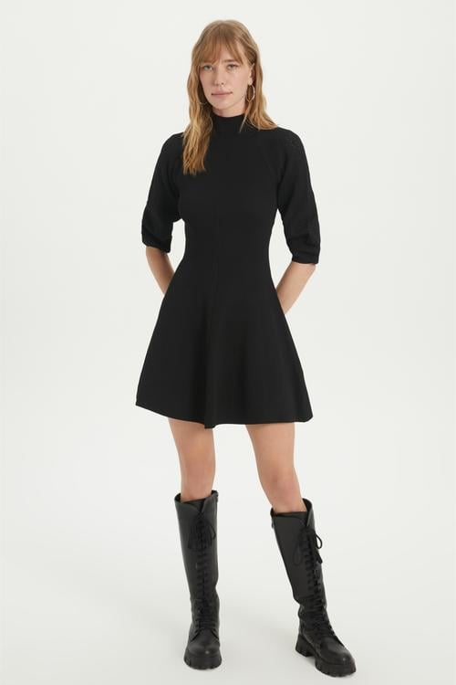  UZUN KOLLU TRİKO MİNİ KLOŞ ELBİSE