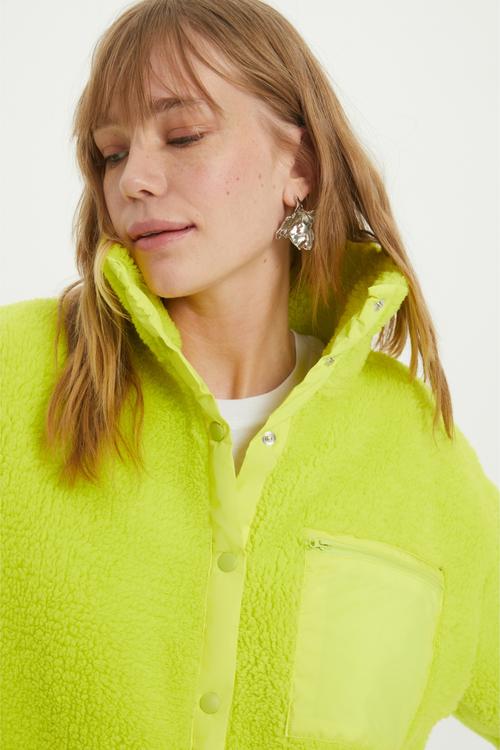  RAHAT KESİM PELÜŞ CEKET