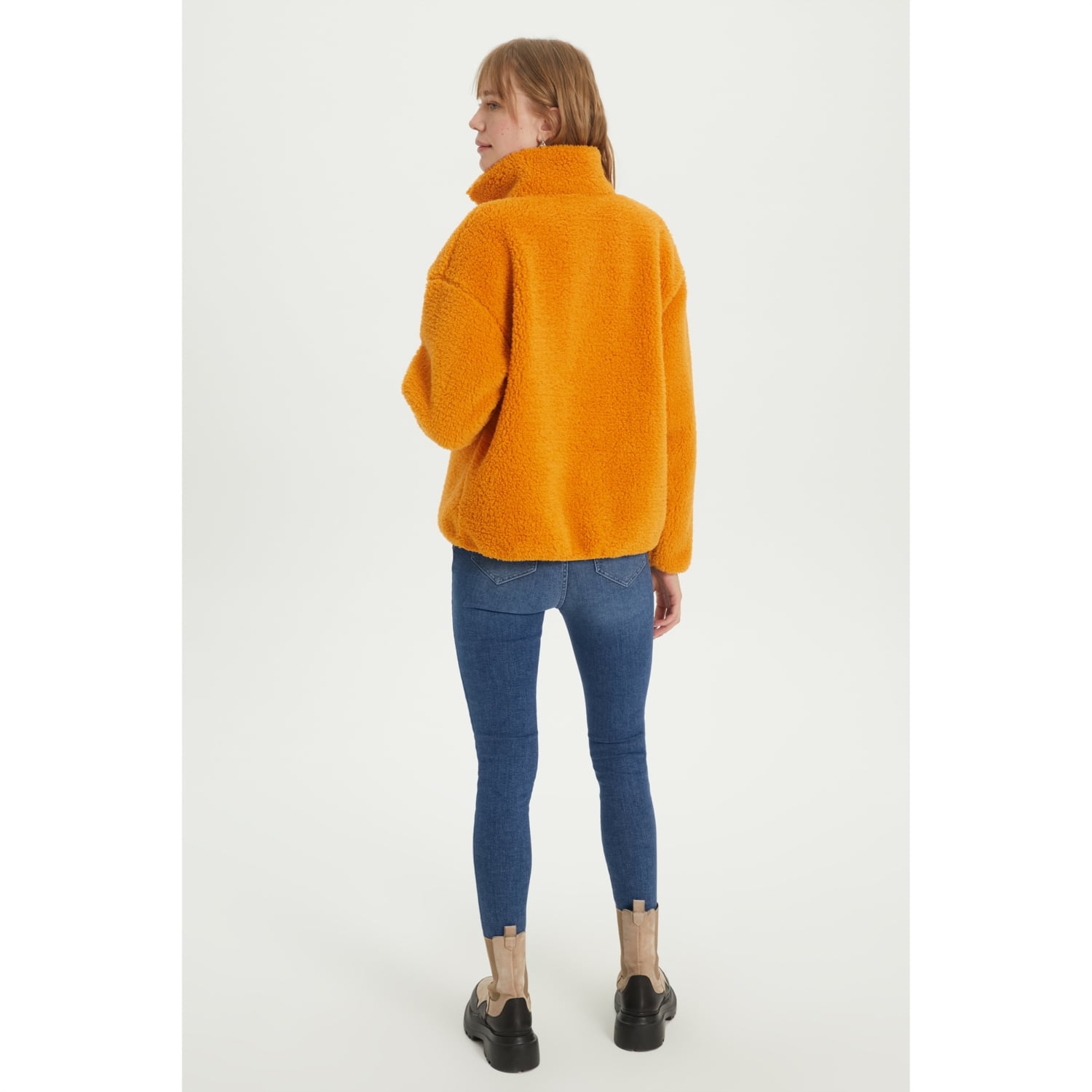 RAHAT KESİM PELÜŞ CEKET