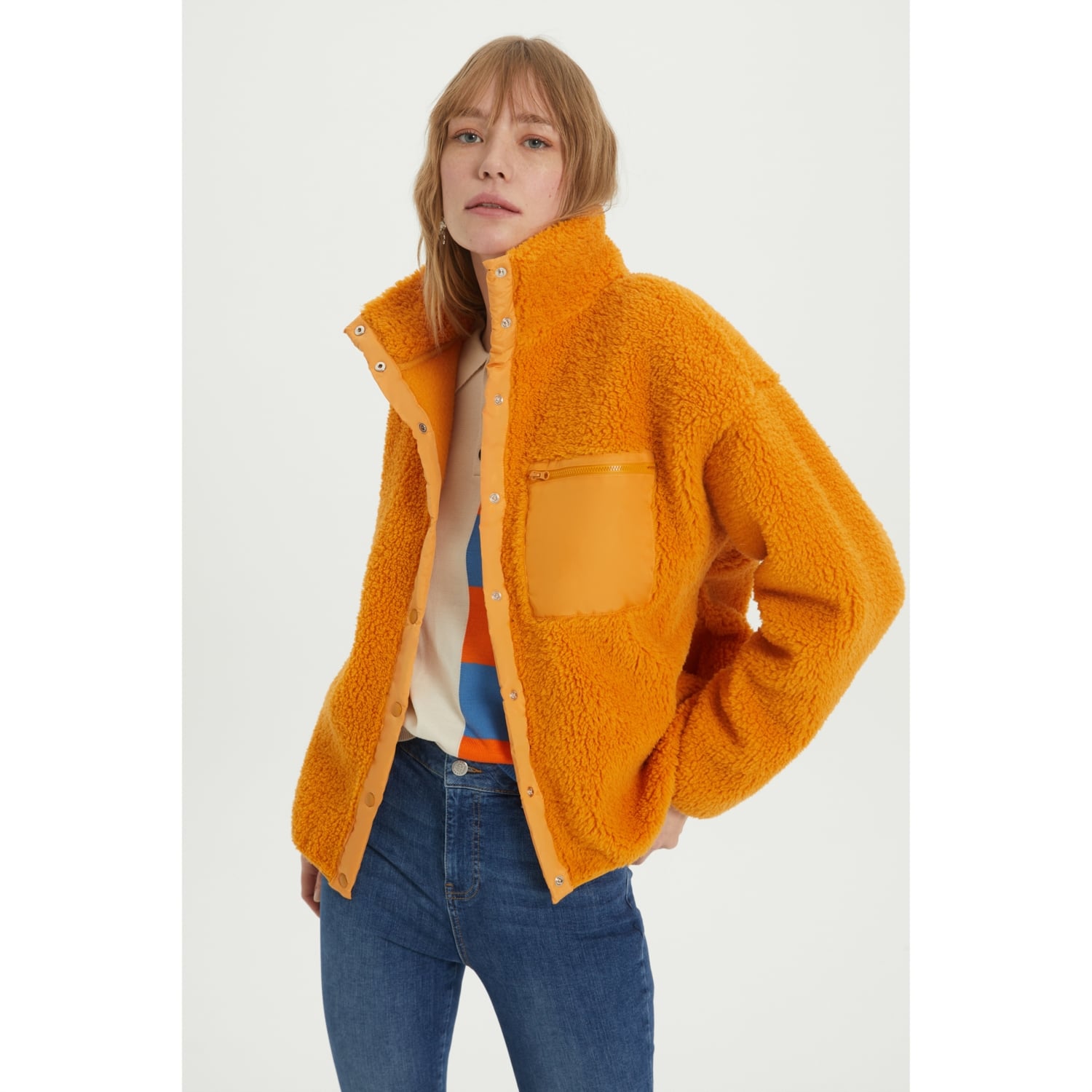 RAHAT KESİM PELÜŞ CEKET