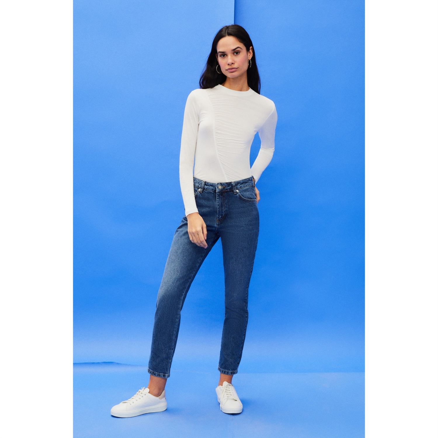 BÜZGÜ DETAYLI BİSİKLET YAKA BLUZ