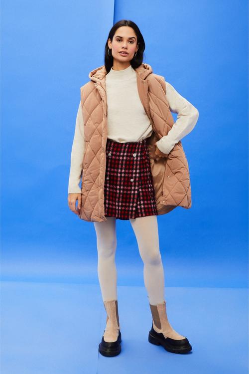  KAPÜŞONLU KAPİTONELİ YELEK